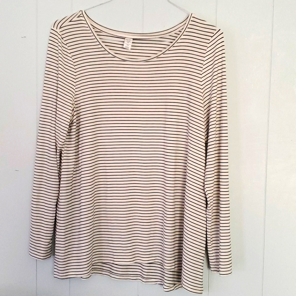 Old Navy Luxe tunic length blouse